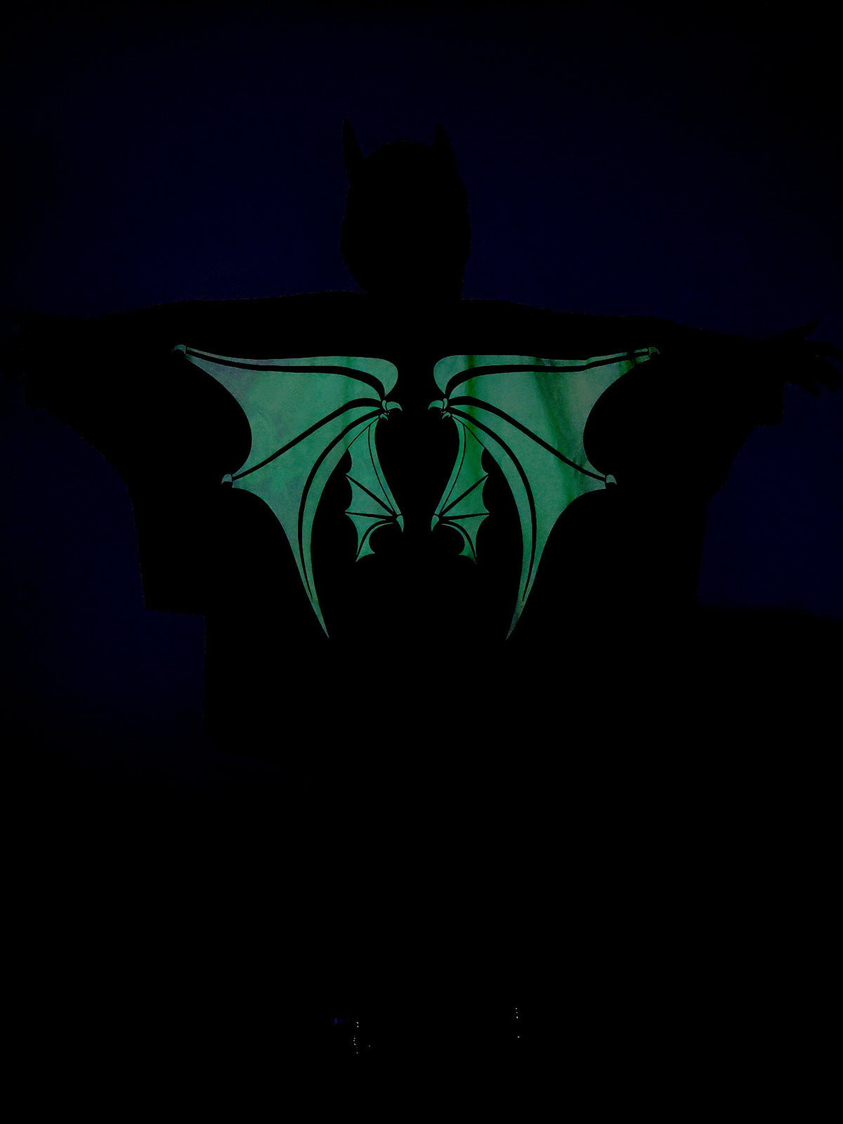 Kids' Glow Skeleton Bat Cape
